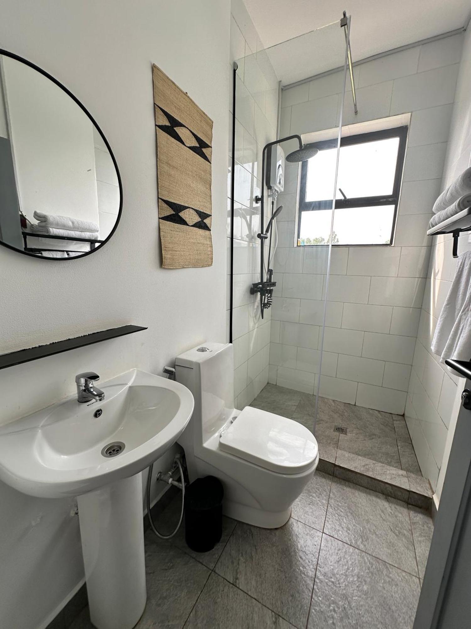 Coalescence Hotel Rwanda Kigali Bagian luar foto