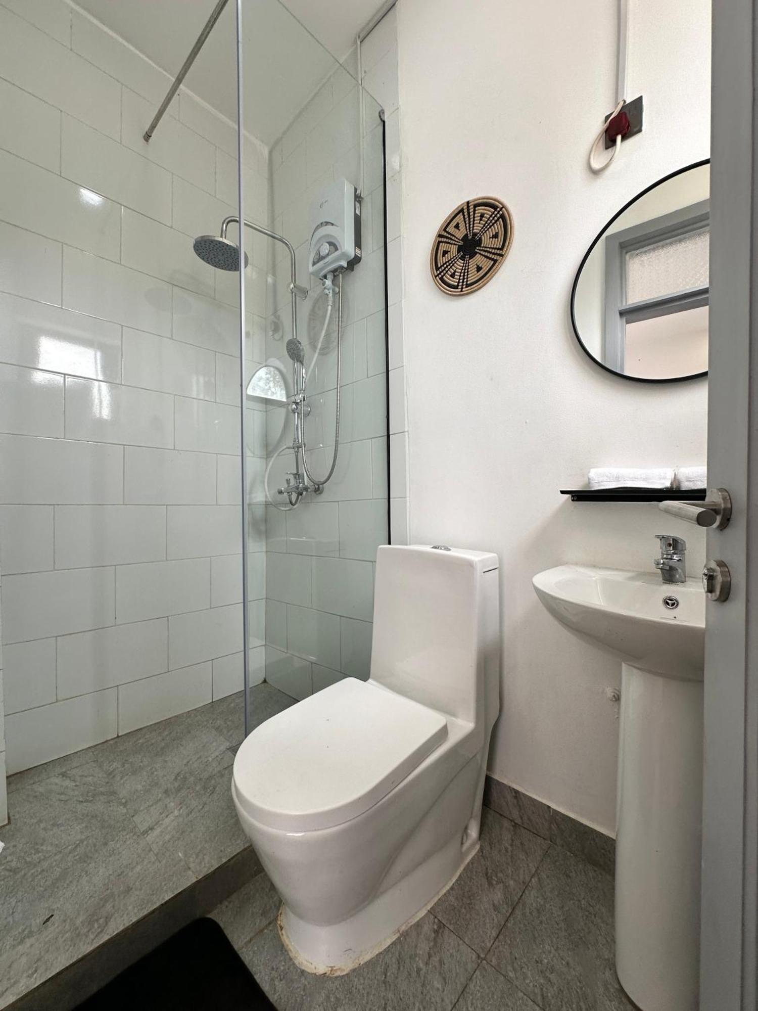 Coalescence Hotel Rwanda Kigali Bagian luar foto